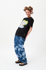 ウィッティバニートムボーイグラフィックTシャツ / WITTY BUNNY TOMBOY GRAPHIC T-SHIRT [BLACK]
