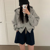 エンブロイダリー２wayフーディジップアップ