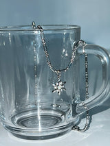 スノーフレークネックレス / Snowflake necklace