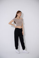 プレーン オフショルダー クロップ Tシャツ / TOP(9393) Plain Off Shoulder Crop Tee