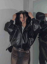 [PREMIUM/MADE] Nut leather label crop hooded jumper