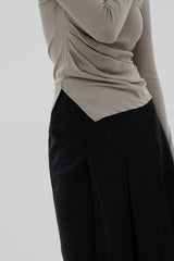 V-ネックシャーリングT-シャツ / V-neck shirring T-shirt (4color)