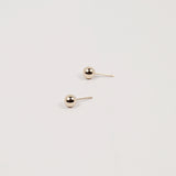14Kゴールドボール5MMピアス/14K GOLD BALL 5MM EARRING_2COLOR (14k gold clutch)