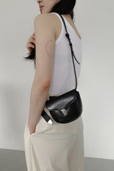 BEGLE BAG  (BLACK)