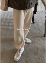 Nus. Coste Golgi Jogger Pants (Cream)