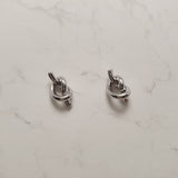 デイリーノットピアス