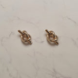 デイリーノットピアス