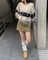 Tassel coloring stripe knit