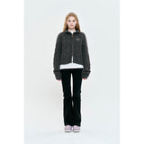 UNI LOGO WAPPEN CABLE COLLAR KNIT ZIP UP [CHARCOAL]