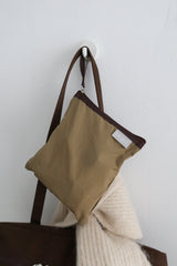 flat pouch (camel brown)
