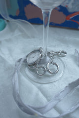chain-linked watch