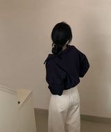 [New spring product 10%][BELLIDE MADE]襟付きクロップド刺繍スウェットシャツ