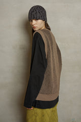 STRATUM KNIT VEST