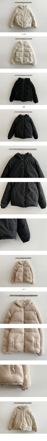 [Wool, both sides] Soft wool, reversible hooded jumper