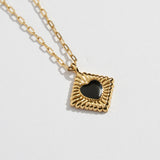yarn necklace