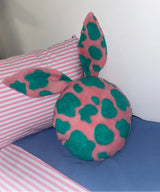 ピンクラビットイヤークッション / pink rabbit ear cushion