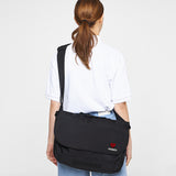 ハートボードスマイルエンブロイダリークロスメッセンジャーバッグ / Heart Board Smile Embroidery Cross Messenger Bag