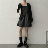 プリーツストリングナイロンスリーブレスミニドレス / Pleated String Nylon Sleeveless Mini Dress