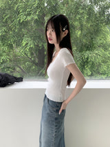 フブルビンテージリボンパンチングレースウェーブクロップド半袖Tシャツ / Hubble Vintage Ribbon Punching Lace Wave Cropped Short-Sleeved T-Shirt