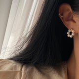 フレッシュウォーターパールフラワーボールゲストシルバーニードルピアス / ori Freshwater Pearl Flower Ball Guest Silver needle Earrings