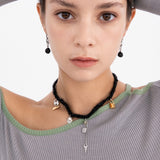 ウールニットユニークオブジェクトネックレス/Wool black knit with unique objects necklace