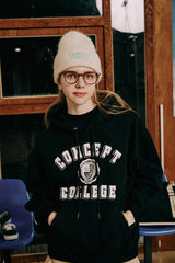 クラシックビッグロゴパーカ・ブラック［ユニセックス］/ Classic Big Logo Unisex Black Hoodie