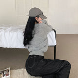 [Bellide made] Soft loose V-neck knitwear