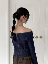 デニムバックジッパーステッチオフショルダークロップド長袖Tシャツ / denim back zipper stitch off-shoulder cropped long-sleeved T-shirt