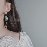 ザビーアンドザフレッシュグリーンガーデンピアス / The Bee and the Fresh Green Garden Piercing