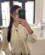 グラムタイブラウス