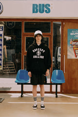 クラシックビッグロゴパーカ・ブラック［ユニセックス］/ Classic Big Logo Unisex Black Hoodie