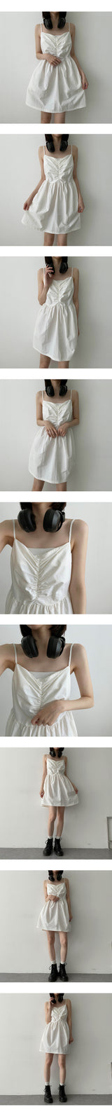プリーツストリングナイロンスリーブレスミニドレス / Pleated String Nylon Sleeveless Mini Dress