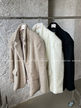 Soft and overfit blazer jacket