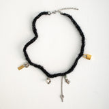 ウールニットユニークオブジェクトネックレス/Wool black knit with unique objects necklace