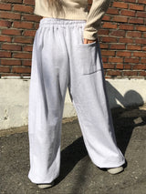 Willow balloon sweat pants 