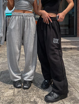 [MADE] Timely jogger tarining pants