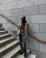 Calm boots cut denim pants