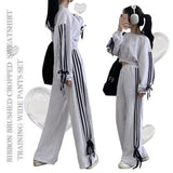 RiRi Ribbon Napping Cropped Sweatshirt + Sweat Wide Pants Set (3 colors)