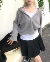 パンチングフードセミジップアップバルーンクロップニットウェア