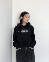 セミクロップスタックロゴフーディ