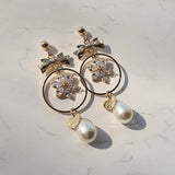 デイジーアンドリボンイヤリング / Gold Daisy and Ribbon Earring