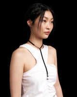 LOOF TIE NECKLACE BLACK