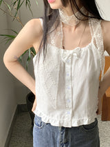 フリルリボンボタンクロップキャミソールブラウス / Allu frill ribbon button crop sleeveless blouse