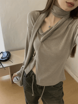ティーザーマフラーアンカット長袖Tシャツ