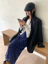 Iku striped button slit off-shoulder long sleeve T-shirt