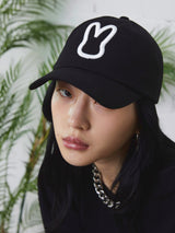 ムーンバニーアウトラインボールキャップ/MOON BUNNY OUTLINE BALL CAP BLACK (6586873020534)