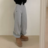 ナッピングエンブロイダリー2WAYジョガーパンツ / [Bellied made] napping embroidery two-way jogger pants