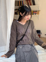 Siren Wave Punching Layered V-neck Cropped Long-Sleeved Knitwear