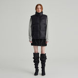 BLACK ATHR PADED VEST