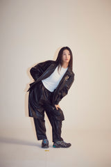 バンディングハーフカットロングパンツ_フェイクレザーbk